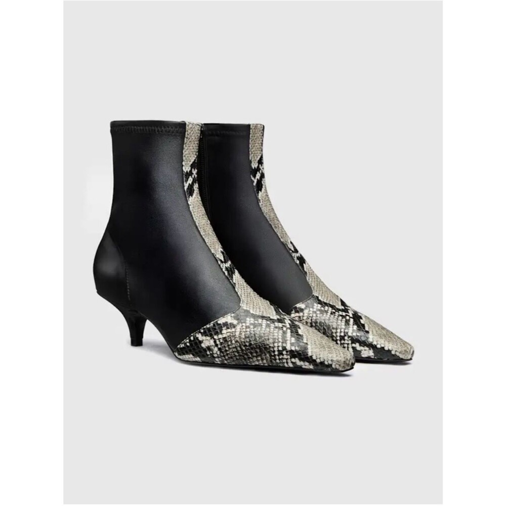 Reformation Robbie Ankle Boot Snake Stretch Size 8
